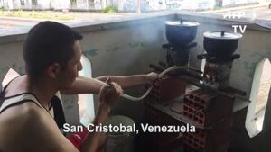 Venezuelan-family-turns-to-Boy-Scout-techniques-to-survive