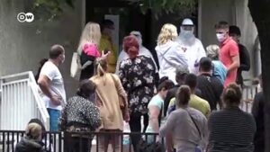 Violence-breaks-out-at-new-Serbia-protests