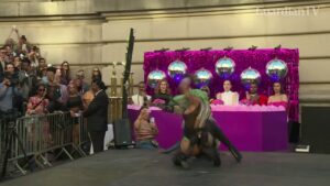 Vogueing-takes-to-the-Met-in-celebration-of-LGBT-Pride-Month