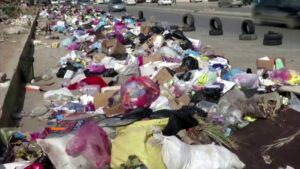 War-means-mountains-of-garbage-in-Tripolis-streets