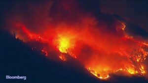 Wildfires-Spread-in-California-as-More-Customers-Lose-Power