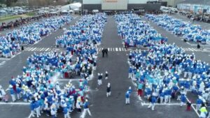 World-record-breaking-Smurf-gathering-takes-place-in-France