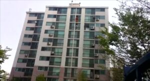 house-4