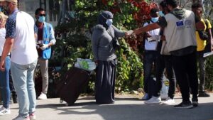 Greece-steps-up-refugee-transfers-from-congested-Lesbos-1