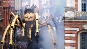 mech