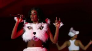 Azealia Banks goes after Zayn Malik on Twitter