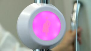 S Korea helps pregnant women get seats on trains