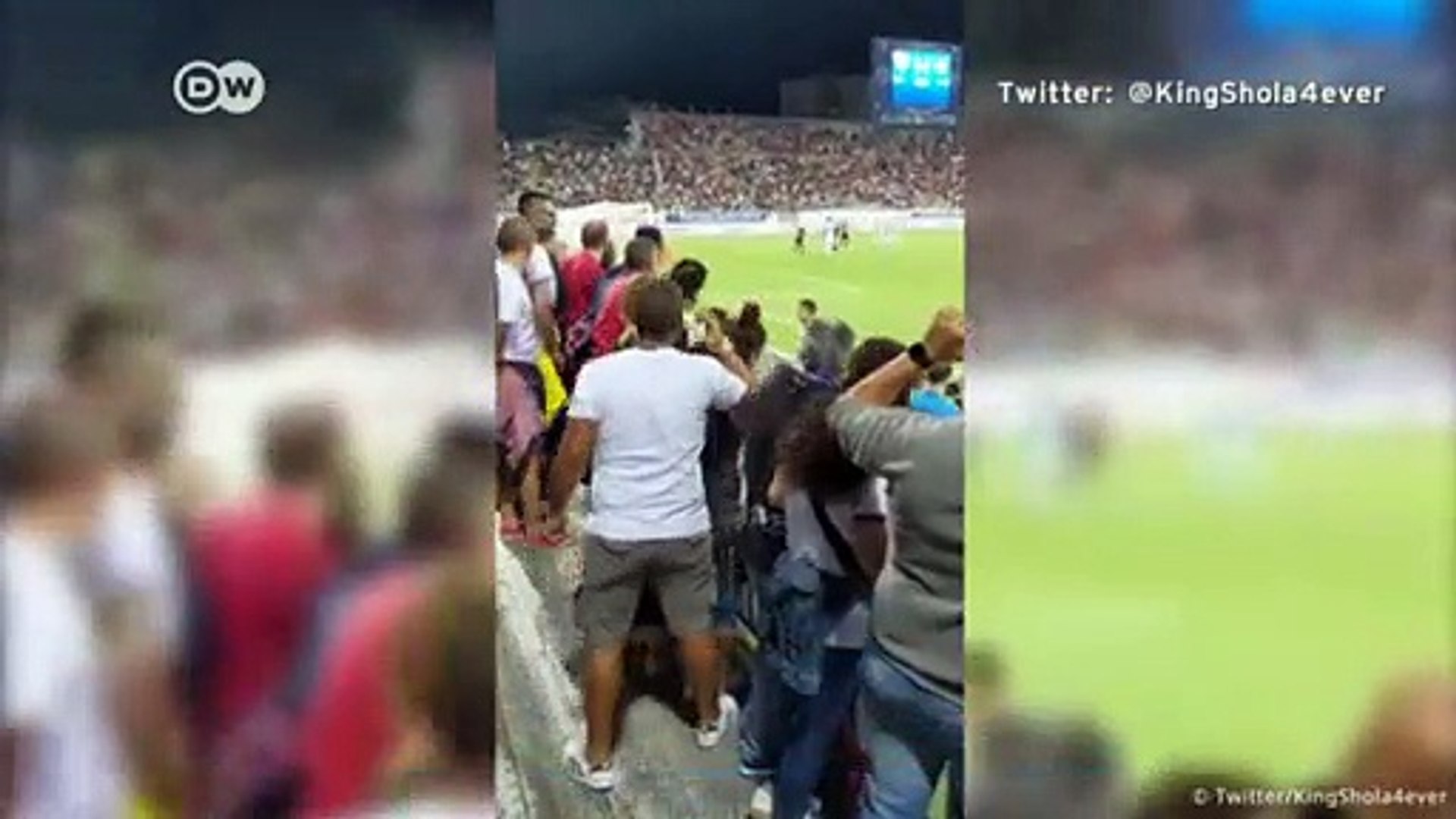 racist-chants