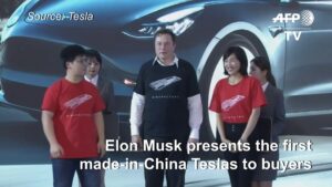 Elon-Musk-delivers-first-batch-of-made-in-China-Teslas-to-customers