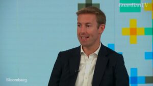 upReach-CEO-on-Boosting-Social-Mobility-Equal-Opportunities-U.K.-Workforce
