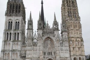 Rouen cathedral fire resurfaces online claiming ‘Christianophobia’ against French churches