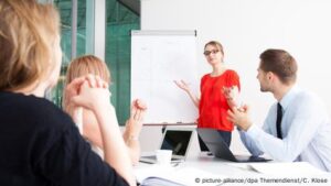 Female founders – between high school desk and startup
