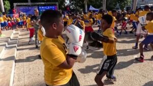 Young Cubans throw jabs at boxing masterclass