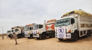 Sudan: First WFP trucks cross into Darfur