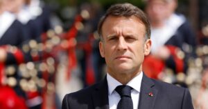 Search for new French PM: Macron ‘trying to divide left and far left’
