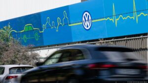 German automaker Volkswagen faces unprecedented crisis