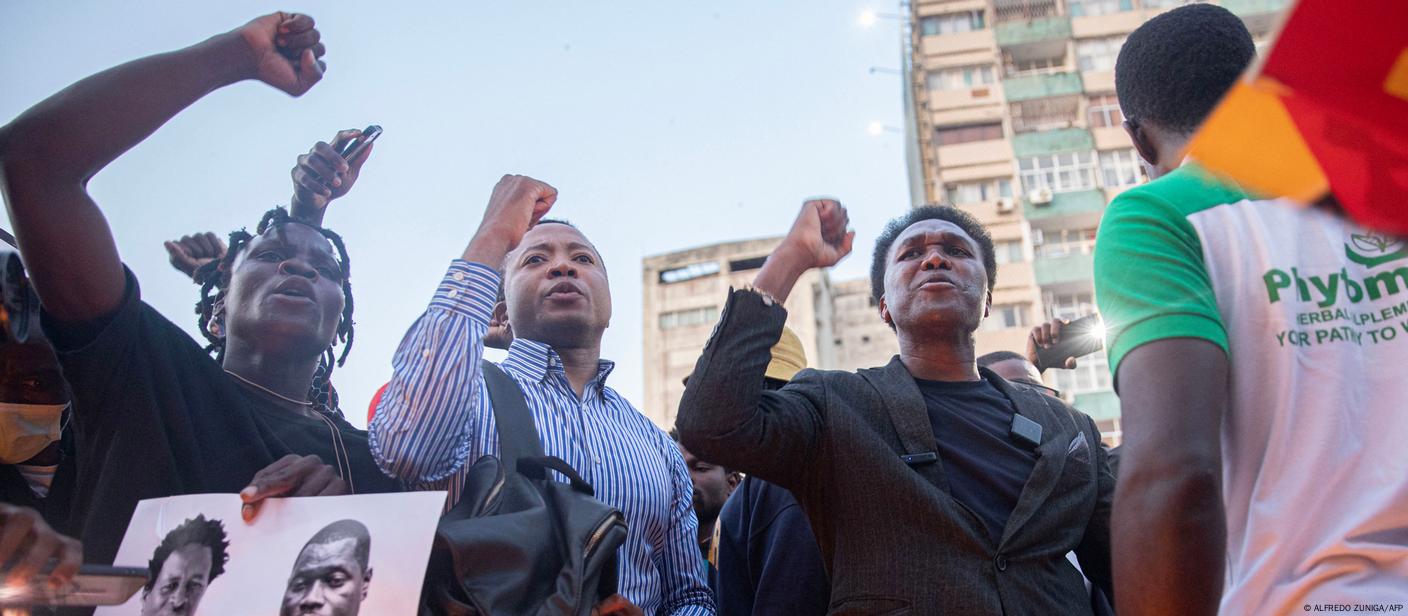 Police fire tear gas at protest in Mozambique’s capital