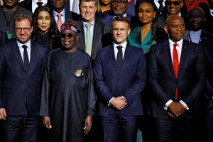 Nigerian president woos French investment on state visit