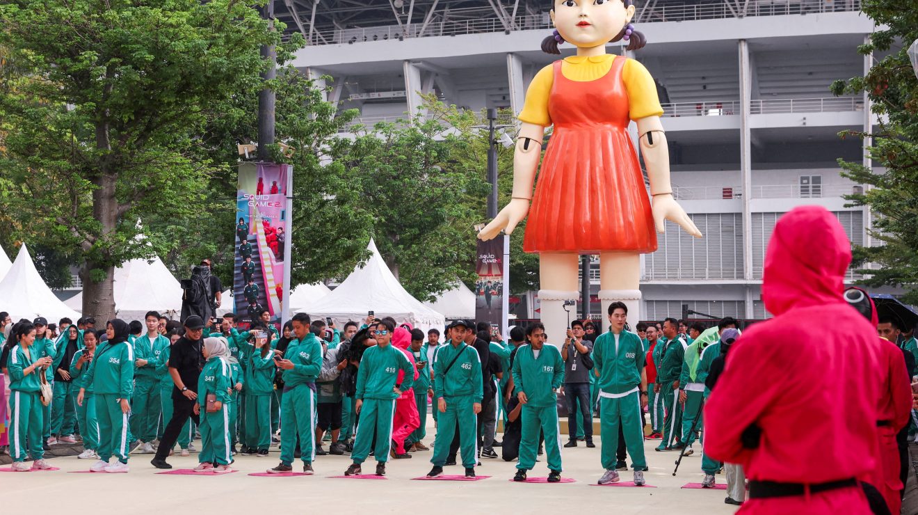 Netflix hits record numbers as ‘Squid Game’ pulls in viewers