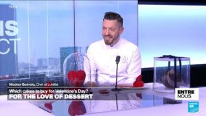 Top Paris hotel pastry chef creates incredible cakes for Valentine’s Day