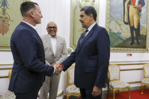Nicolas Maduro,Richard Grenell
