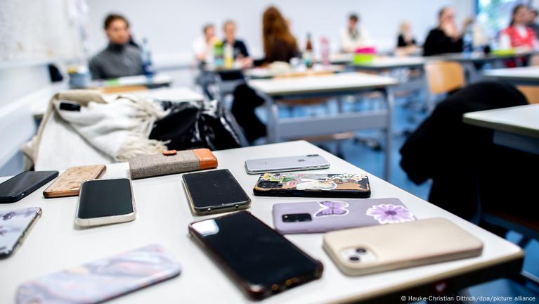 Adolescence and mental health: Are smartphone bans enough?