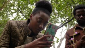 Citizens transform urban green space in Zimbabwe
