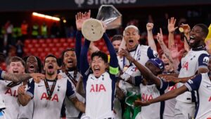 Tottenham beat Manchester United to win Europa League and save their season