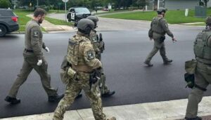 US police arrest suspected shooter of Minnesota lawmakers