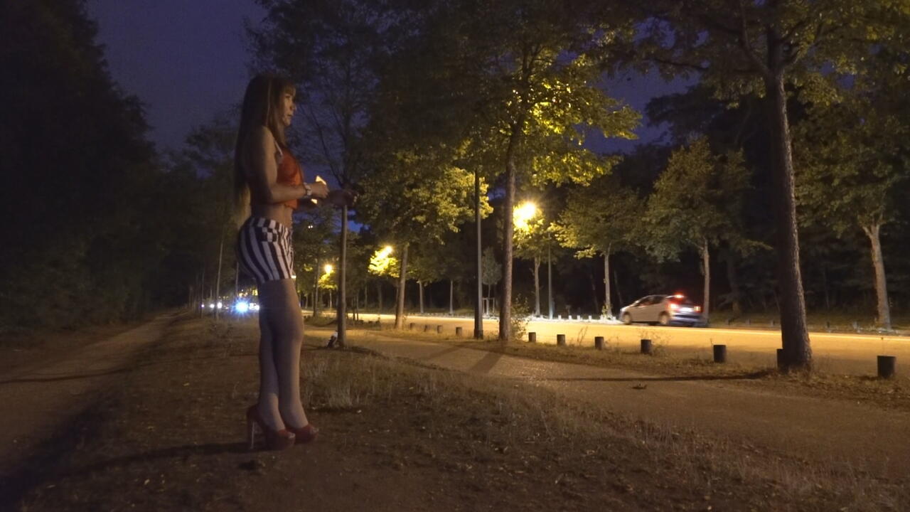 French police issue alarm over rise in teenage prostitutes