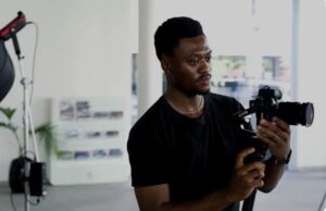 Bibiraii Amodu is exploring GRILLOArt in Ikeja