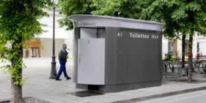 Public toilets in Paris: Where to go when you need to go