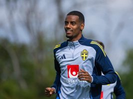 Alexander Isak trains with Sweden, a day after his mega move to Liverpool