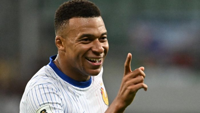 France kick off World Cup qualifying campaign with win over Ukraine