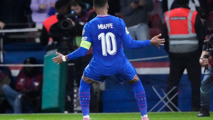 Kylian Mbappé leads France against Azerbaijan but gets injured