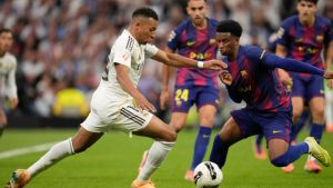 Kylian Mbappé scores again as Real Madrid win tense El Clasico