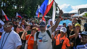 Philippines: Mass protest in Manila over corruption scandal