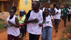 How a ‘bee run’ is creating a buzz in Uganda