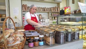 How do Bulgarians feel about possibly joining the eurozone?