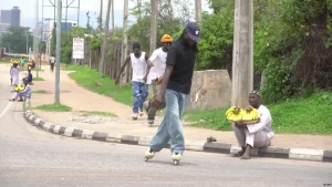 Afrimaxx – Skating the Norm