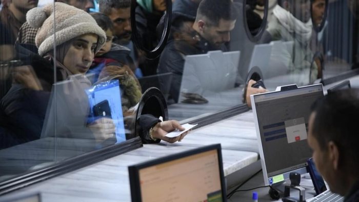 Syrian refugees flee Israeli offensive in Lebanon, returning to a Syria in ruins