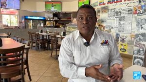 In 2025, the US Supreme Court provisionally authorised the Trump administration to lift Temporary Protected Status (TPS) for hundreds of thousands of Venezuelans living in the United States. This status had allowed them to work legally and remain in the country as long as their return to Venezuela was deemed dangerous. Nearly 600,000 people now live in a state of profound legal uncertainty. FRANCE 24’s Fanny Allard and Fraser Jackson report from Florida.