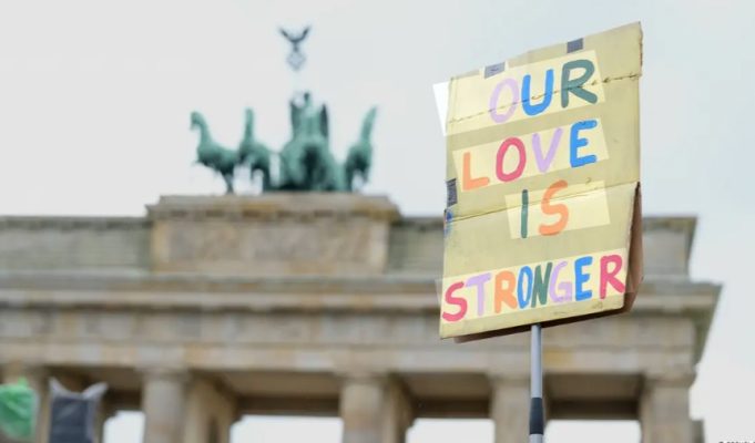 Calls for political consequences after Berlin Pride attack