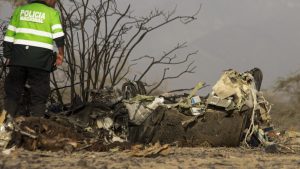 13 killed in tourist plane crash in Peru