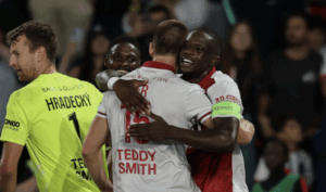 Monaco rally to edge winless PSG and reclaim top spot