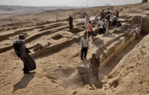 Fresh drilling for a lost Egyptian queen?