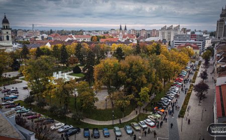 MAȘINI DE COLECȚIE, LA RETRO PARADA TOAMNEI, ÎN SATU MARE