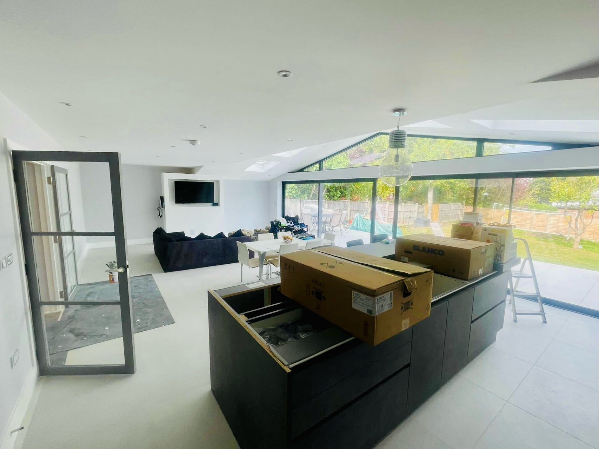 RMR BUILDING & RENOVATION LTD work photo 4