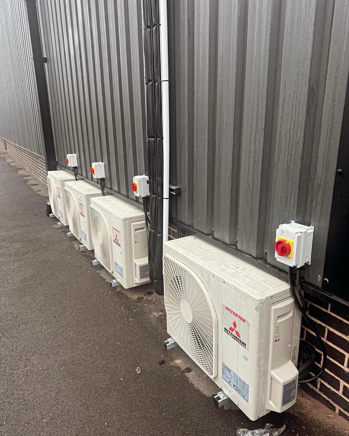 Lightning Electric Services Ltd work photo 4
