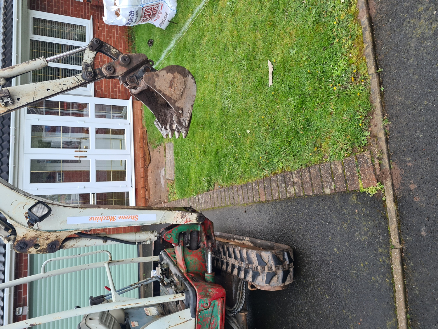 Sheene Machine work photo 1